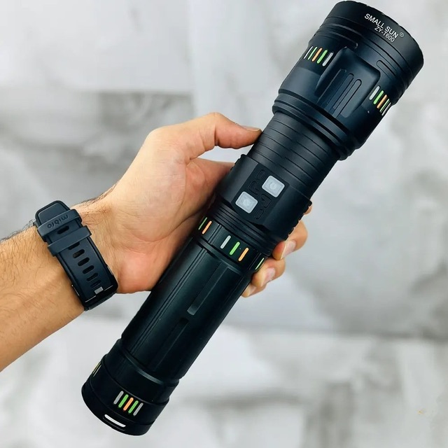 چراغ قوه دستی اسمال سان مدل ZY-T600 با نور LED و شدت ۵۰۰۰ لومن